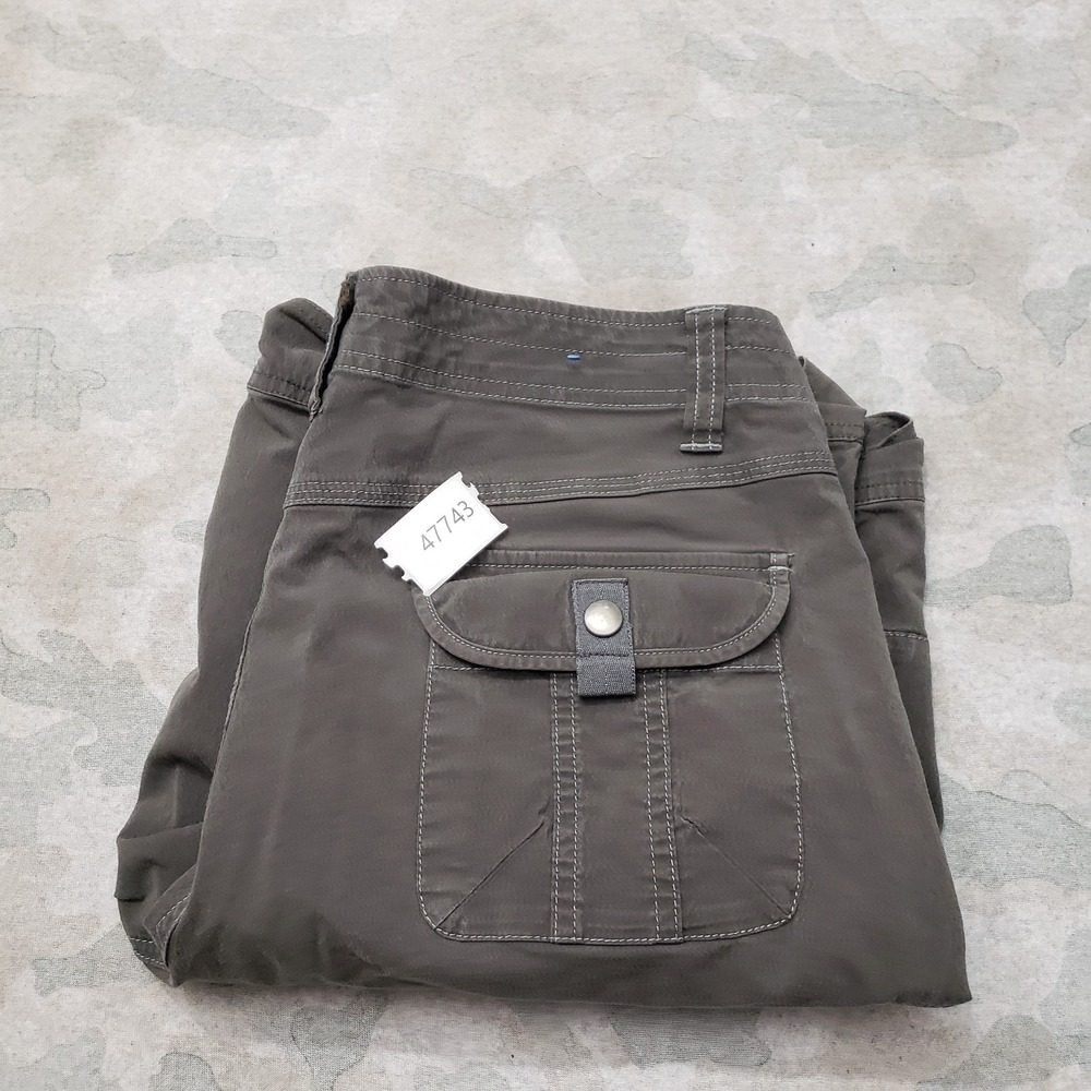 Kuhl Shorts Womens 10 Gray Cargo Pockets Outdoors Hiking Travel - Picture 11 of 11